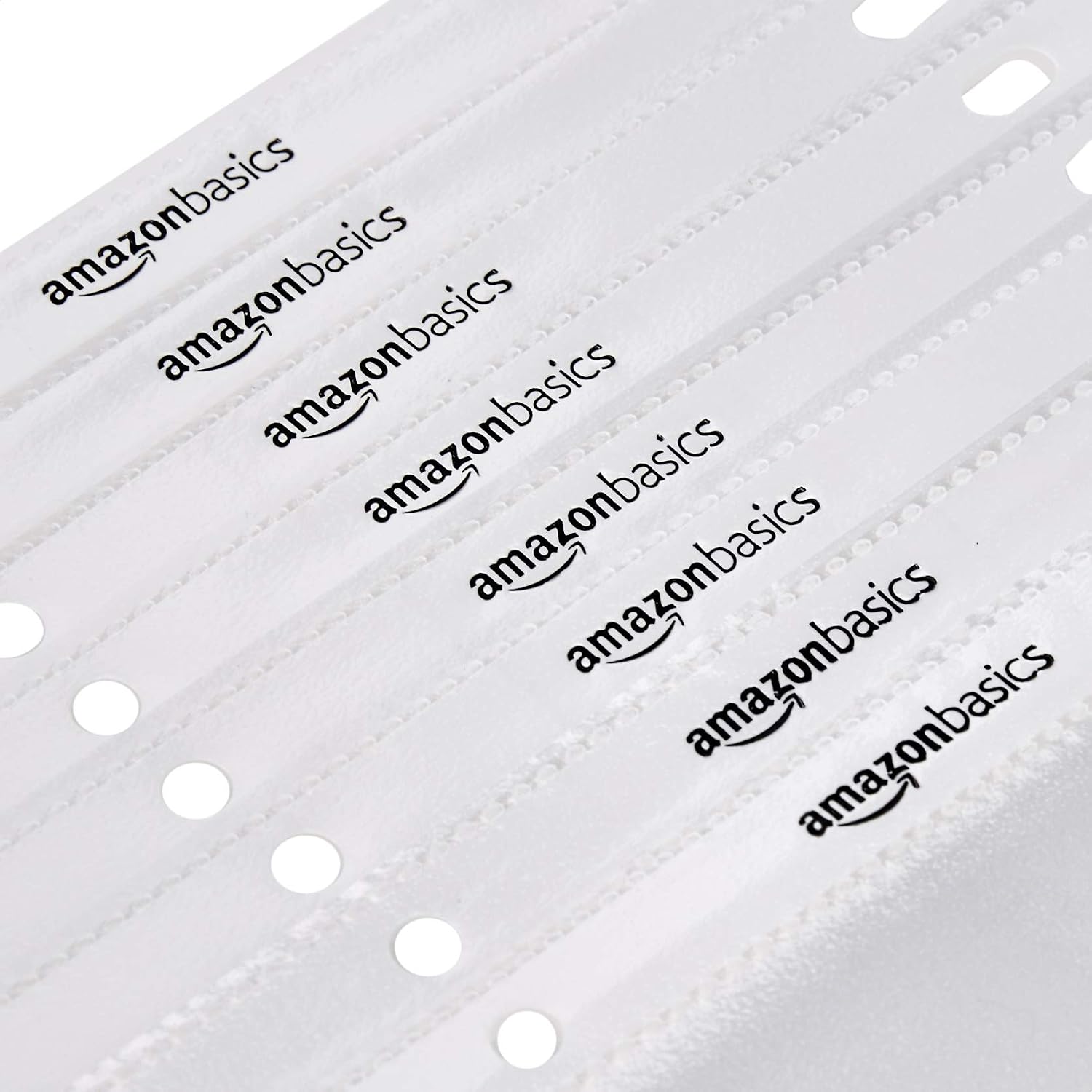 Basics Non-Glare Sheet Protector for Documents, with Pre-Punched Holes, 500 Count, 21.59 x 27.94 cm, Clear